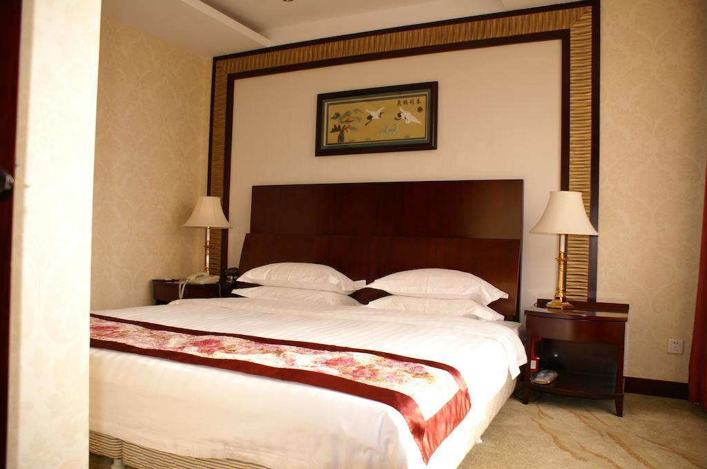 דאליין Weigela Park Hotel חדר תמונה